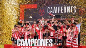 El Athletic ganó la Copa del Rey tras ganar en la tanda de penaltis al Mallorca. Cuarenta años después, los leones levantan su Copa número 24 / Fran Santiago (Getty Images)